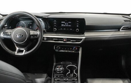 KIA K5, 2019 год, 2 327 400 рублей, 6 фотография
