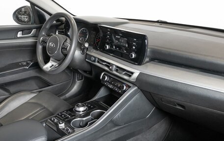KIA K5, 2019 год, 2 327 400 рублей, 7 фотография