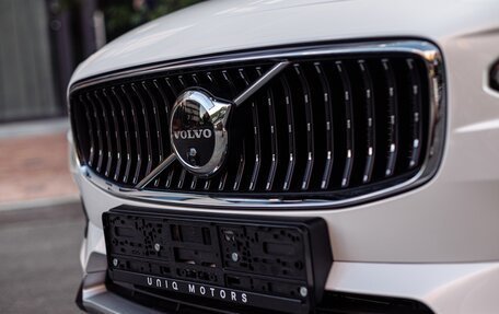 Volvo V90 Cross Country I рестайлинг, 2023 год, 7 100 000 рублей, 2 фотография