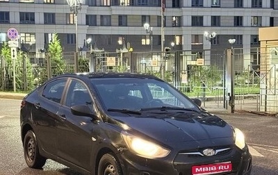 Hyundai Solaris II рестайлинг, 2013 год, 399 000 рублей, 1 фотография