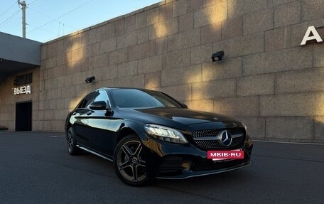 Mercedes-Benz C-Класс, 2018 год, 2 950 000 рублей, 2 фотография