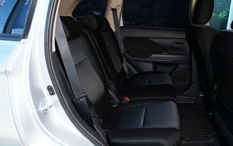 Mitsubishi Outlander III рестайлинг 3, 2012 год, 1 348 000 рублей, 7 фотография