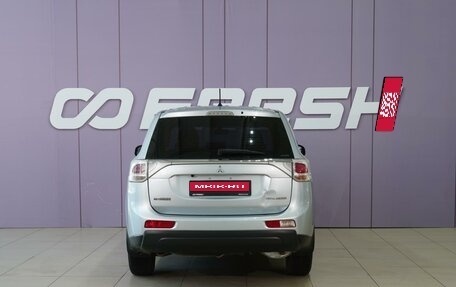 Mitsubishi Outlander III рестайлинг 3, 2012 год, 1 348 000 рублей, 4 фотография