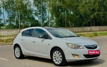 Opel Astra J, 2012 год, 675 000 рублей, 3 фотография