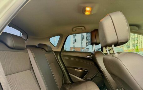 Opel Astra J, 2012 год, 675 000 рублей, 11 фотография
