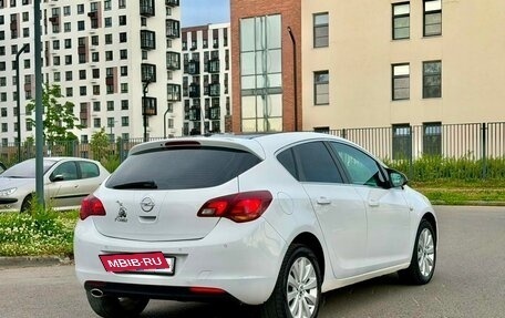 Opel Astra J, 2012 год, 675 000 рублей, 26 фотография