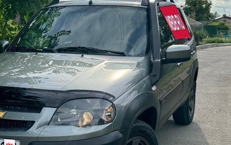 Chevrolet Niva I рестайлинг, 2019 год, 900 000 рублей, 7 фотография