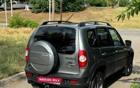 Chevrolet Niva I рестайлинг, 2019 год, 900 000 рублей, 30 фотография