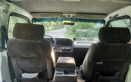 Toyota HiAce H50 H60 H70, 1984 год, 700 000 рублей, 9 фотография