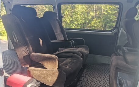 Toyota HiAce H50 H60 H70, 1984 год, 700 000 рублей, 4 фотография