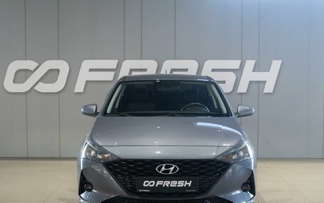 Hyundai Solaris II рестайлинг, 2021 год, 1 719 000 рублей, 2 фотография