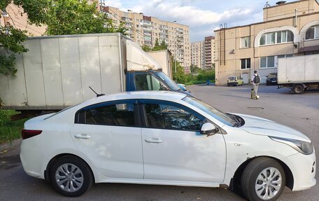 KIA Rio IV, 2018 год, 770 000 рублей, 3 фотография