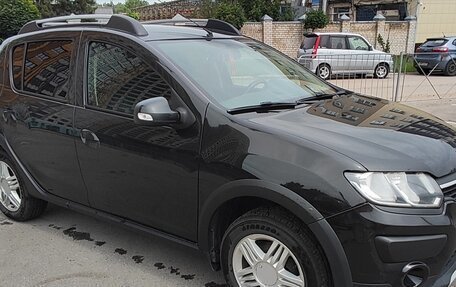 Renault Sandero II рестайлинг, 2016 год, 850 000 рублей, 3 фотография