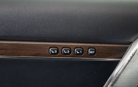 Toyota Land Cruiser 200, 2016 год, 5 999 000 рублей, 24 фотография