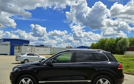 Volkswagen Touareg III, 2011 год, 2 170 000 рублей, 4 фотография