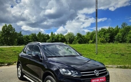 Volkswagen Touareg III, 2011 год, 2 170 000 рублей, 1 фотография