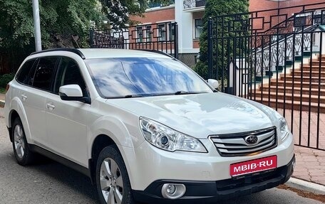 Subaru Outback IV рестайлинг, 2012 год, 1 690 000 рублей, 1 фотография