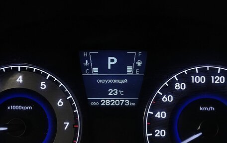 Hyundai Solaris II рестайлинг, 2013 год, 459 000 рублей, 17 фотография