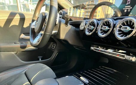 Mercedes-Benz CLA, 2019 год, 2 550 000 рублей, 11 фотография