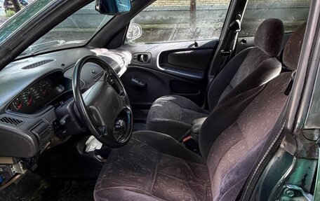 Chrysler Neon II, 1999 год, 130 000 рублей, 6 фотография
