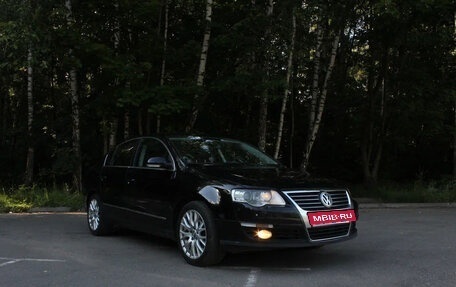 Volkswagen Passat B6, 2010 год, 745 000 рублей, 2 фотография