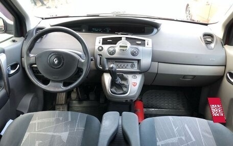 Renault Scenic III, 2004 год, 290 000 рублей, 12 фотография