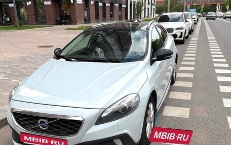 Volvo V40 Cross Country I, 2013 год, 1 850 000 рублей, 2 фотография