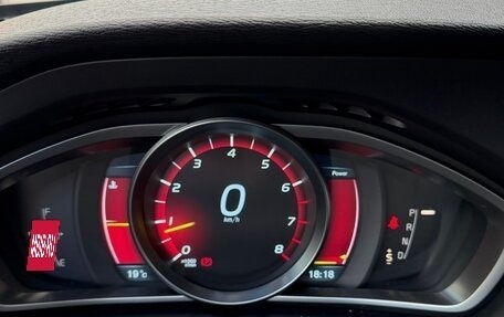Volvo V40 Cross Country I, 2013 год, 1 850 000 рублей, 15 фотография