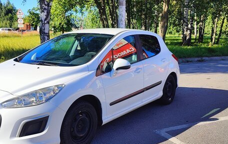 Peugeot 308 II, 2011 год, 484 000 рублей, 2 фотография