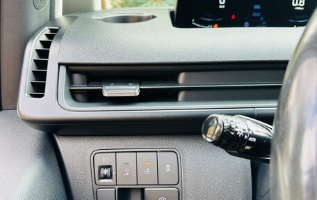 Hyundai Staria, 2022 год, 4 000 000 рублей, 14 фотография