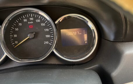 Renault Duster I рестайлинг, 2015 год, 750 000 рублей, 7 фотография