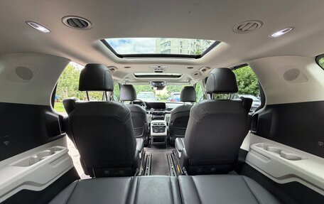 KIA Carnival, 2021 год, 3 900 000 рублей, 14 фотография