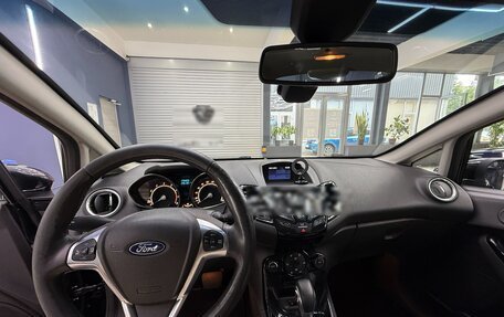 Ford Fiesta, 2015 год, 690 000 рублей, 3 фотография