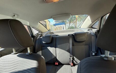 Ford Fiesta, 2015 год, 690 000 рублей, 10 фотография