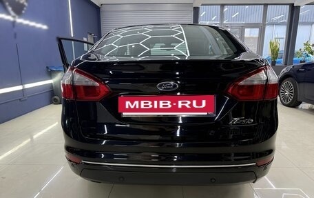 Ford Fiesta, 2015 год, 690 000 рублей, 6 фотография