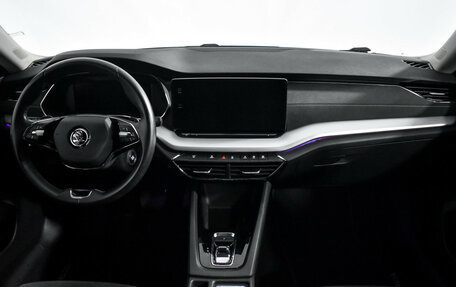 Skoda Octavia IV, 2021 год, 2 480 000 рублей, 15 фотография