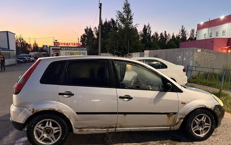 Ford Fiesta, 2004 год, 145 000 рублей, 11 фотография