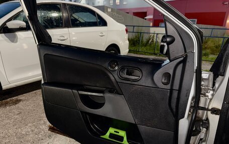 Ford Fiesta, 2004 год, 145 000 рублей, 6 фотография