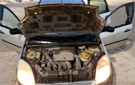 Ford Fiesta, 2004 год, 145 000 рублей, 12 фотография