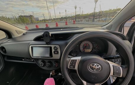 Toyota Vitz, 2016 год, 820 000 рублей, 6 фотография