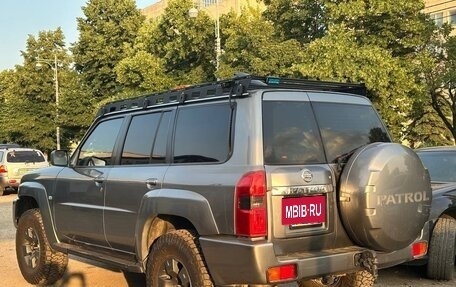 Nissan Patrol, 2006 год, 3 300 000 рублей, 7 фотография