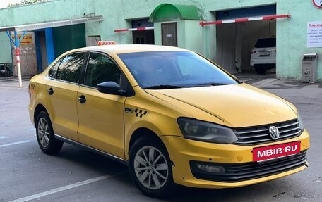 Volkswagen Polo VI (EU Market), 2018 год, 550 000 рублей, 2 фотография