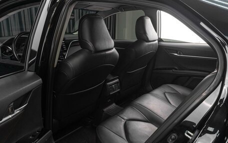 Toyota Camry, 2019 год, 2 799 000 рублей, 15 фотография