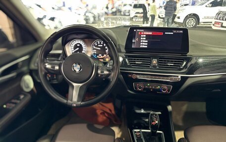 BMW 1 серия, 2021 год, 1 850 000 рублей, 10 фотография