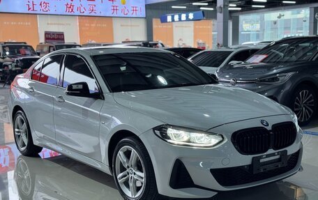 BMW 1 серия, 2021 год, 1 850 000 рублей, 3 фотография