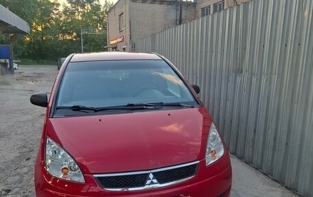 Mitsubishi Colt VI рестайлинг, 2005 год, 290 000 рублей, 3 фотография