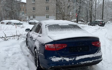 Audi A4, 2015 год, 1 650 000 рублей, 9 фотография