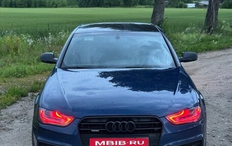 Audi A4, 2015 год, 1 650 000 рублей, 4 фотография
