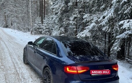 Audi A4, 2015 год, 1 650 000 рублей, 6 фотография