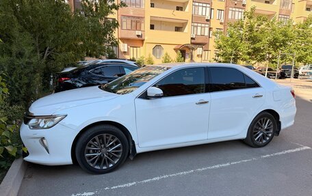 Toyota Camry, 2015 год, 1 650 000 рублей, 1 фотография
